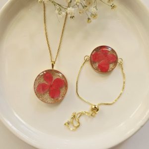 ست دستبند و گردنبند گل